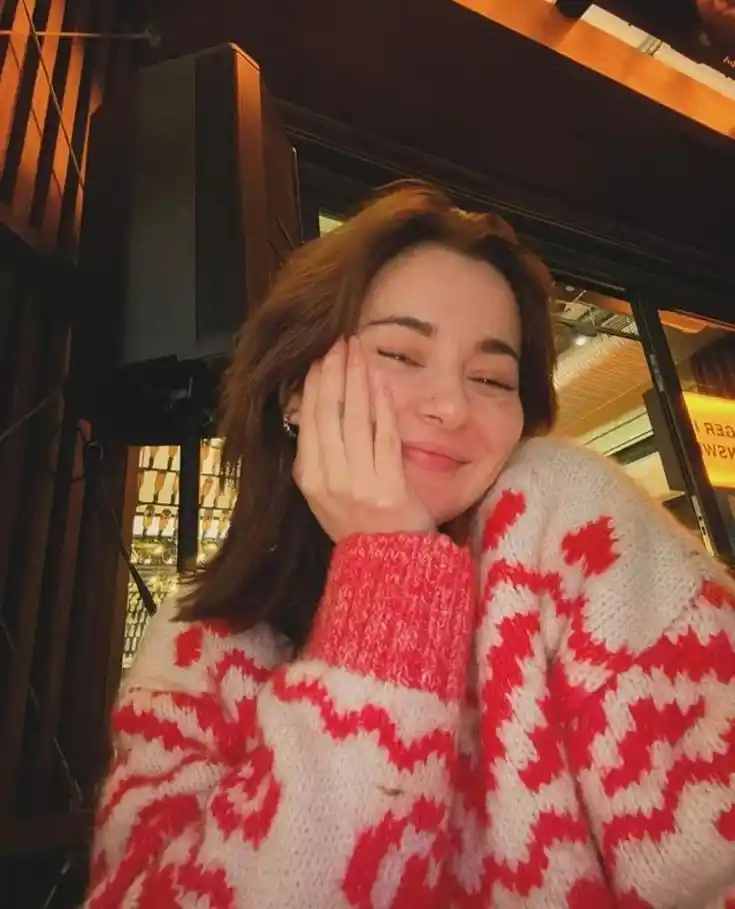 cute-girl-dp-cartoon