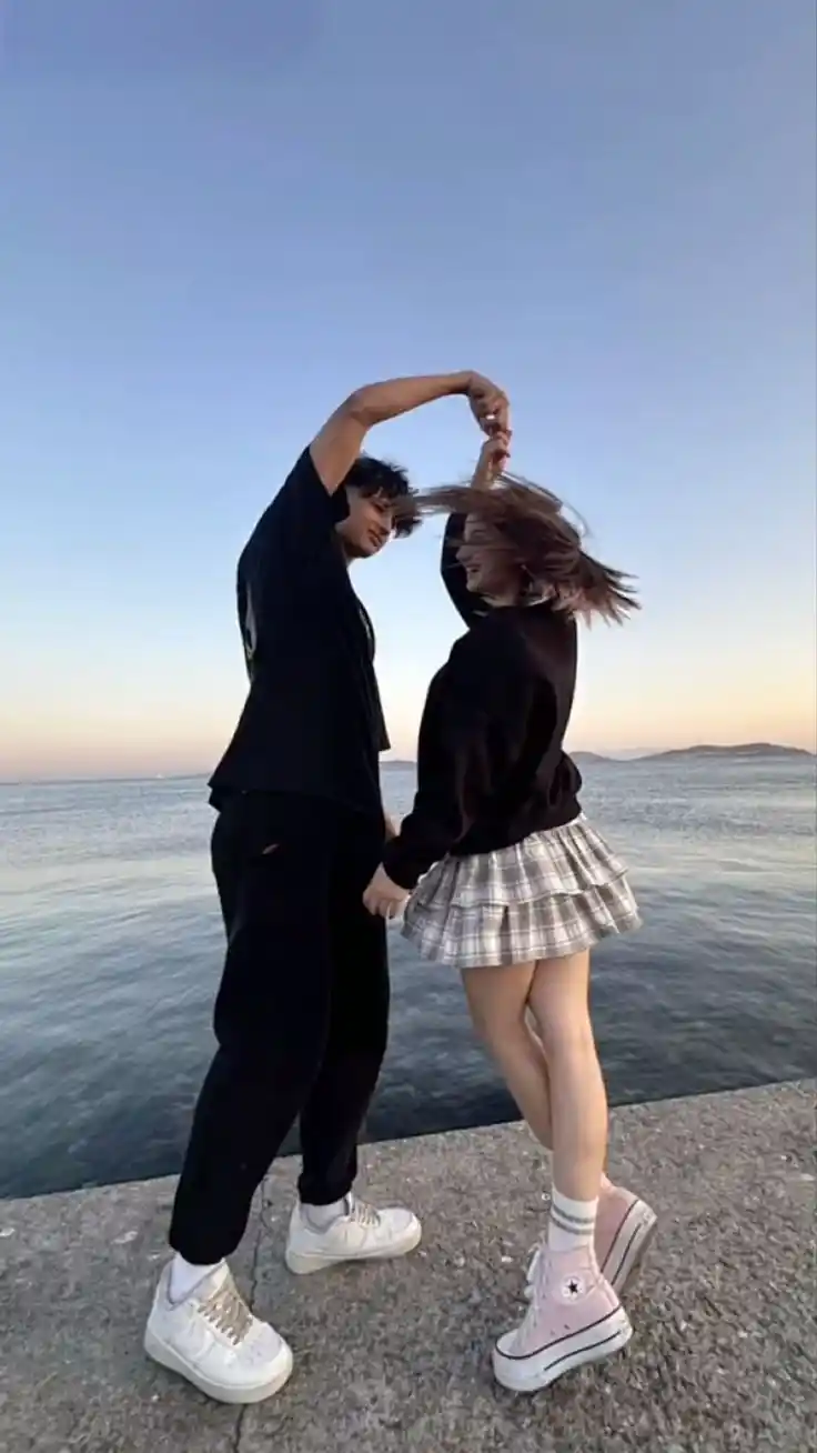 aesthetic couple dp for instagram