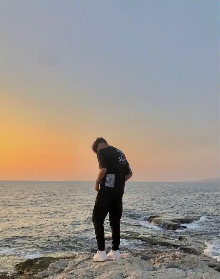 alone sad boy dp pic alone sad boy dp pic