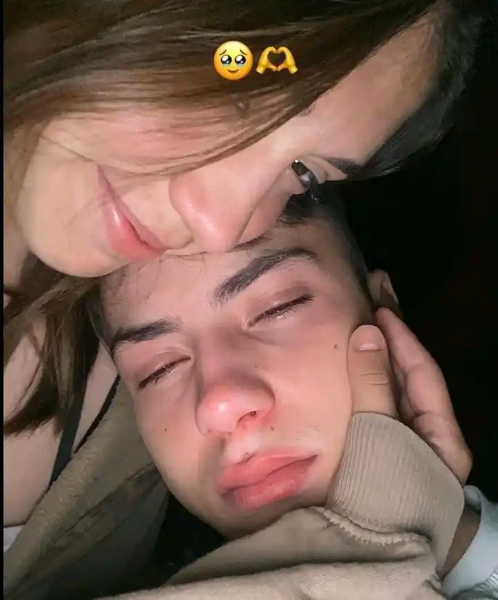 anime couple dp for instagram half half