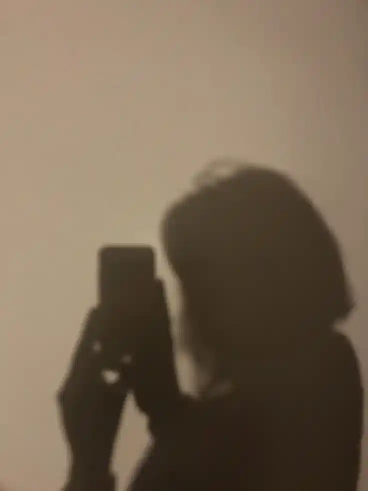 blur girl dp attitude