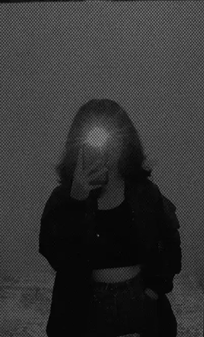 blur photo girl dp instagram aesthetic 2