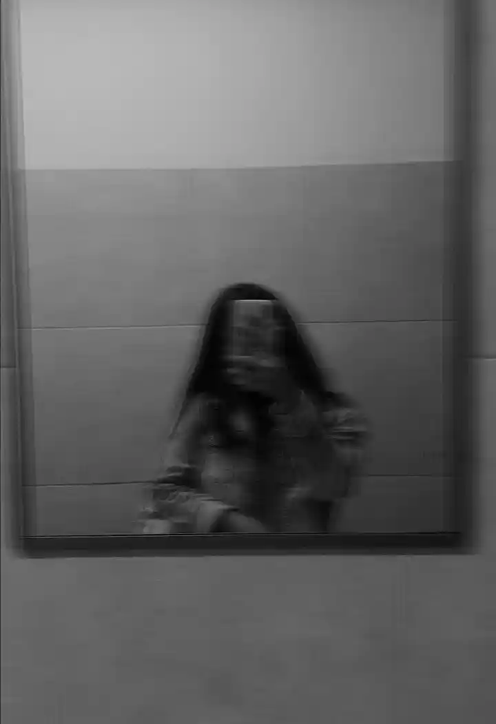 blurry girl pictures