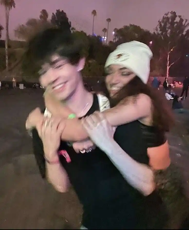 couple dp anime for instagram