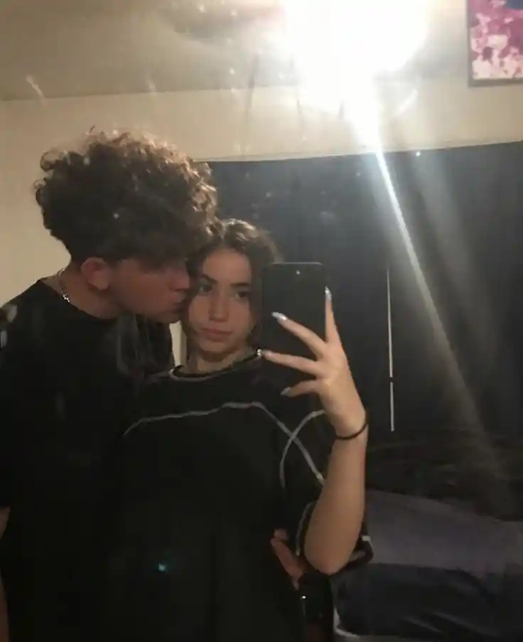 cute couple dp for whatsapp