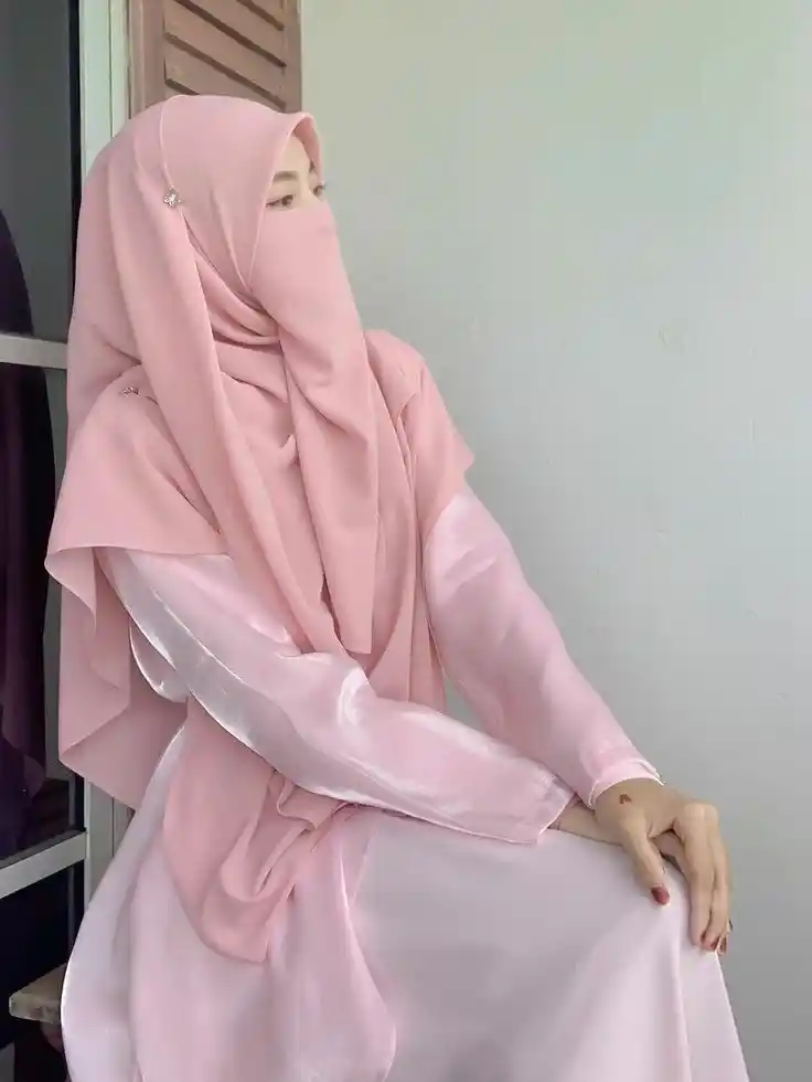 hijab girl pfp 32