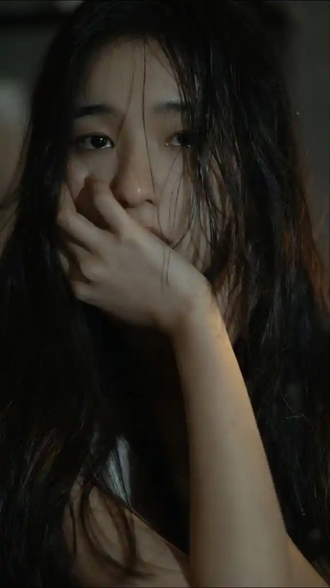 sad mood emotional sad girl dp